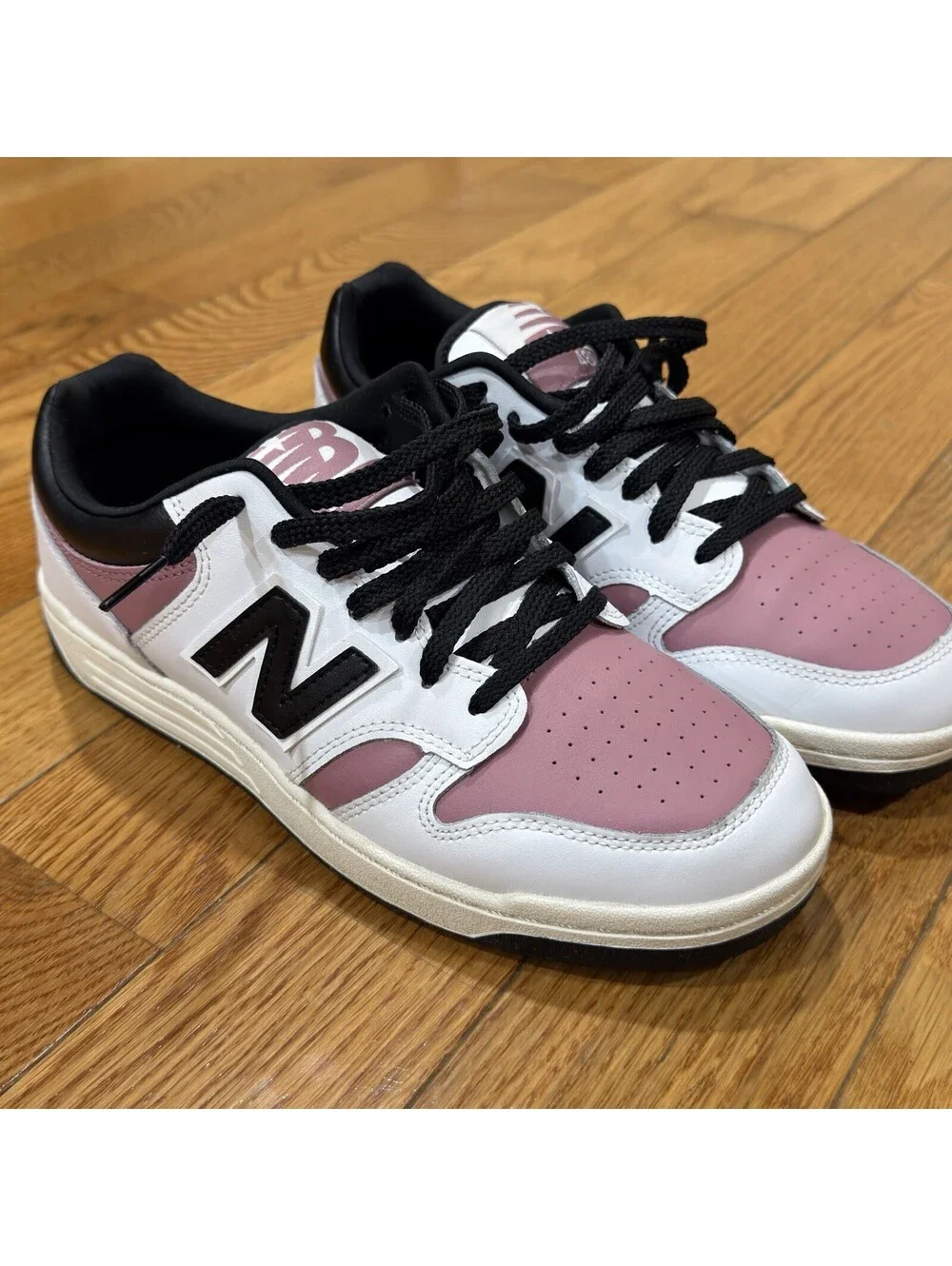 Size 8.5 Men’s New Balance 480 White Rosewood Black SAMPLE , Women’s Size 10